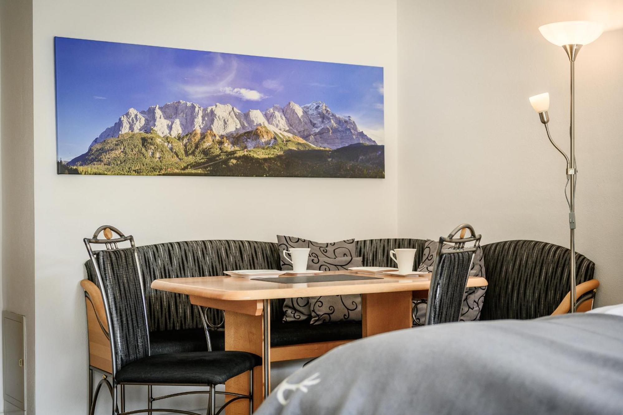 Sonnenstrahl Apartment Garmisch-Partenkirchen Luaran gambar
